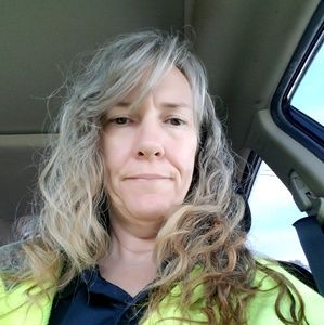 Meet your Posher, Waynette